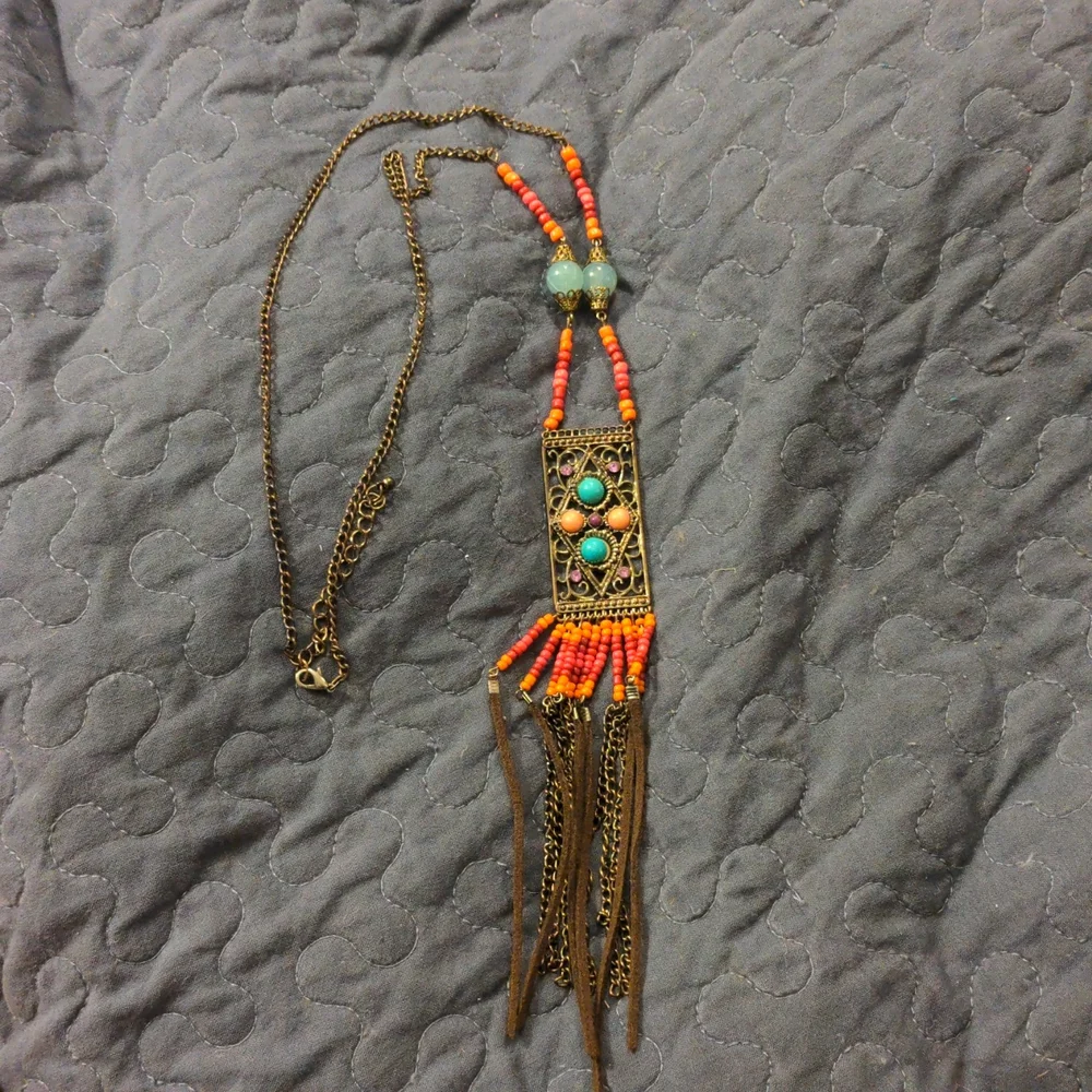DONATED // Necklace lot of 8 - Picture 8 of 16